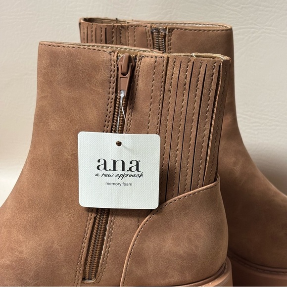 a.n.a Women’s Marie Block Heel Booties Size 8 - Picture 7 of 9